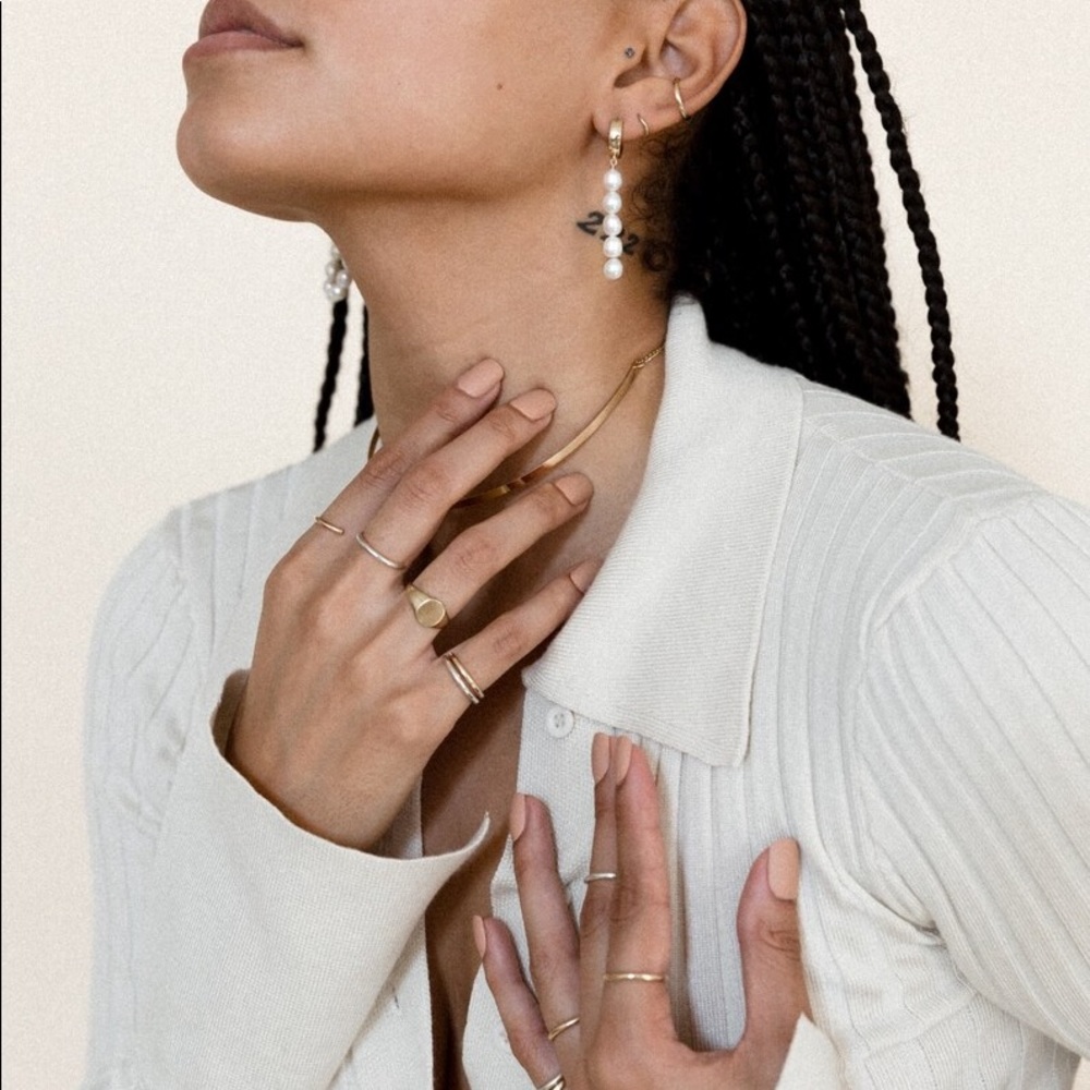 Mismatched Genuine Freshwater Pearl Earring Set Statement Gold Hoops Earrings - Picture 9 of 12